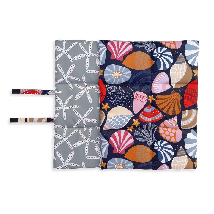 Daydream Shells Pet Travel & Training Mat